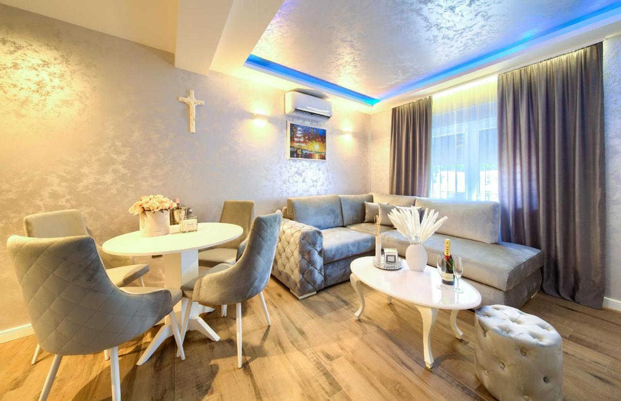Luxury Apartments Jf Rab Town Bagian luar foto