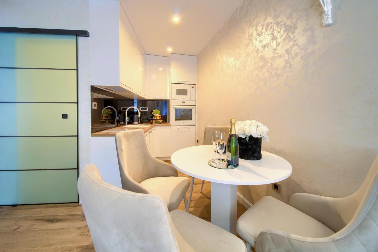 Luxury Apartments Jf Rab Town Bagian luar foto